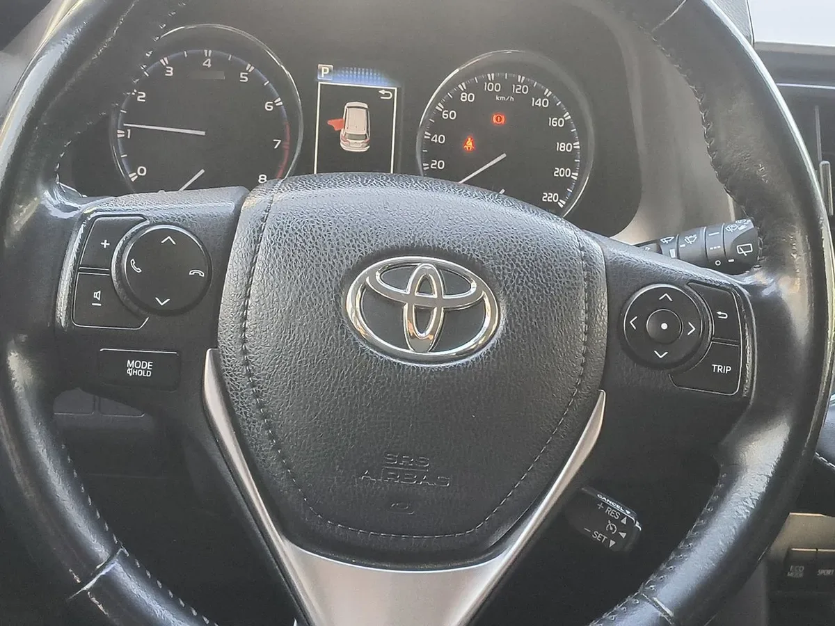 Toyota Rav 4 2.0 4x2 Super Lujo Cvt At 5p año 2019