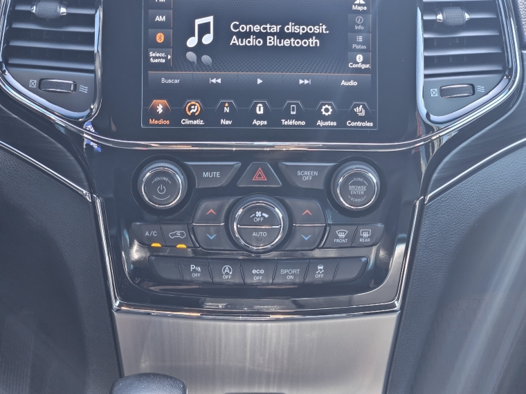 Jeep Grand Cherokee 3.6 Limited Lx At 4x4 año 2022