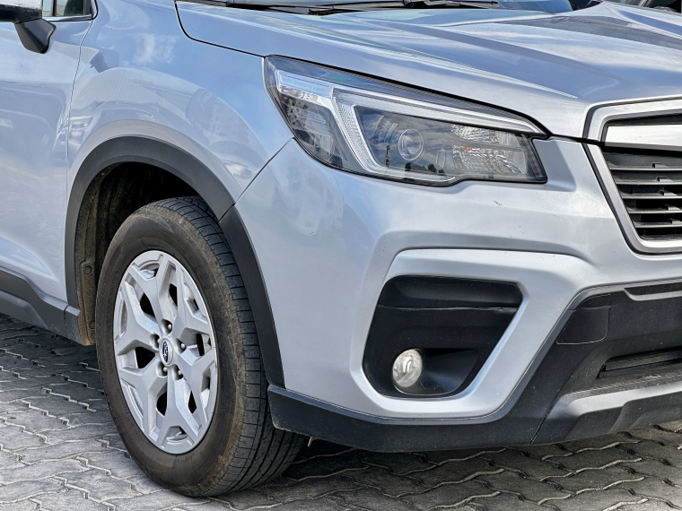 Subaru Forester 2.0 X At 4x4 año 2022