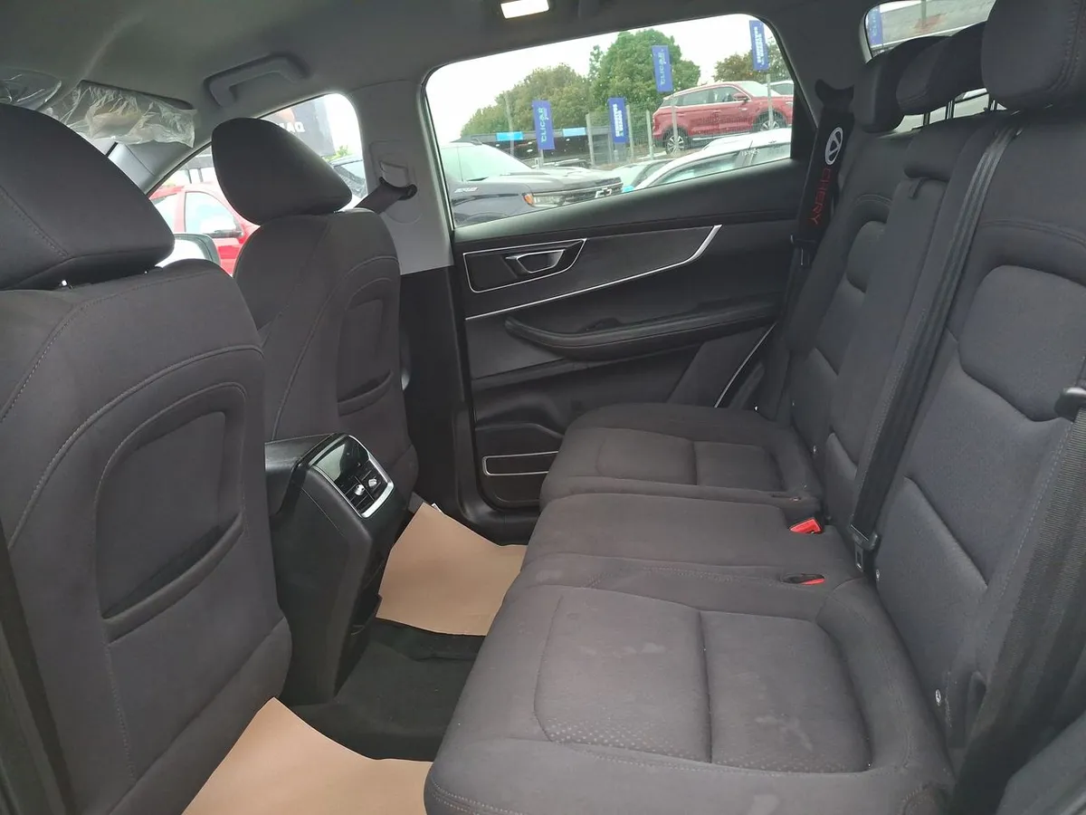 Chery Tiggo 8 1.5t Gl 4x2 Mt6 5p año 2021