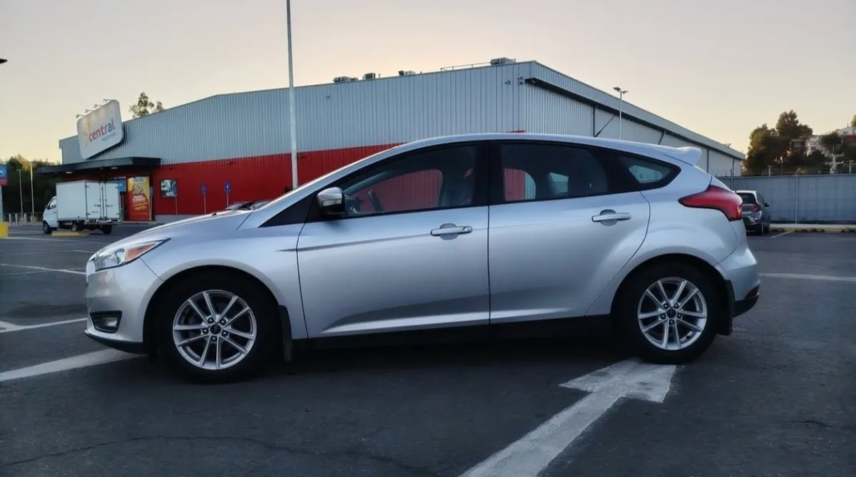 FORD FOCUS 2.0 5dr Se Mt año 2018