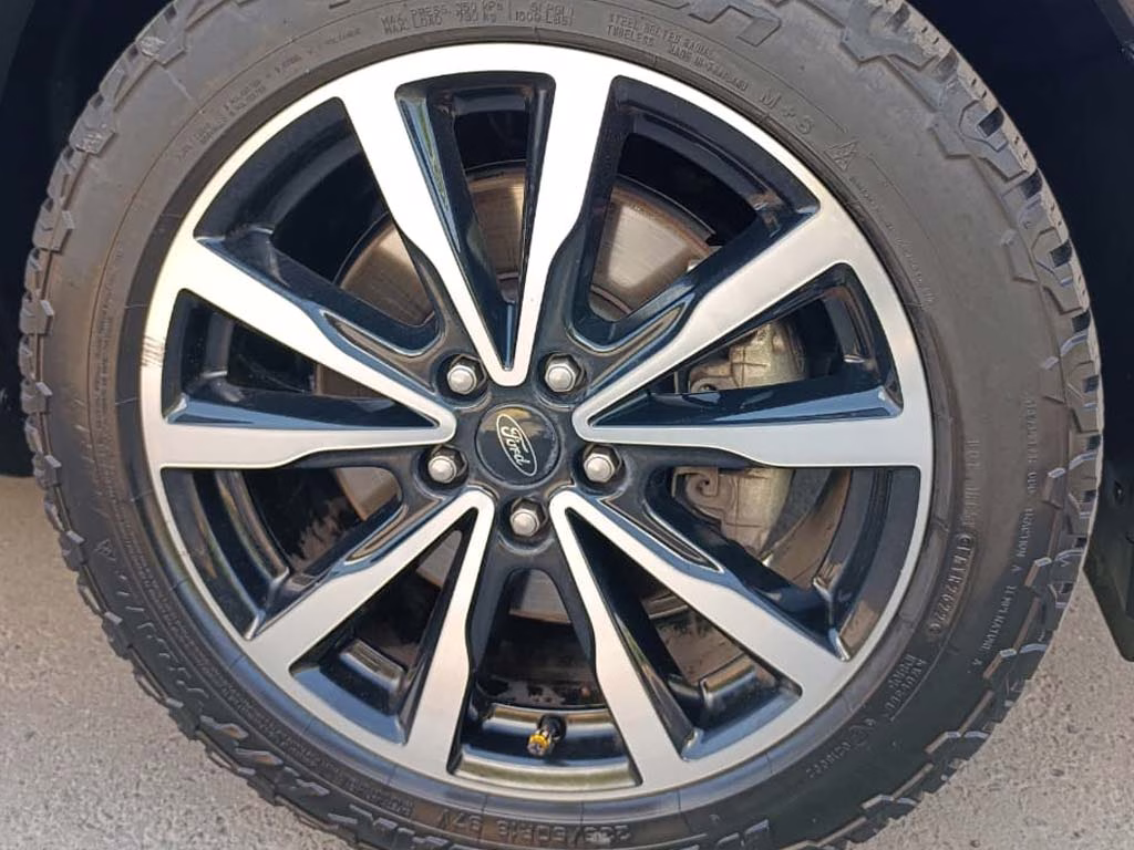 Ford Escape Ecoboost 4x2 año 2020