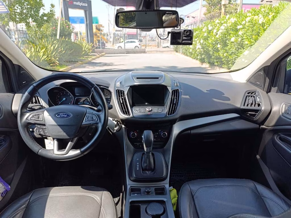 Ford Escape Ecoboost 4x2 año 2020