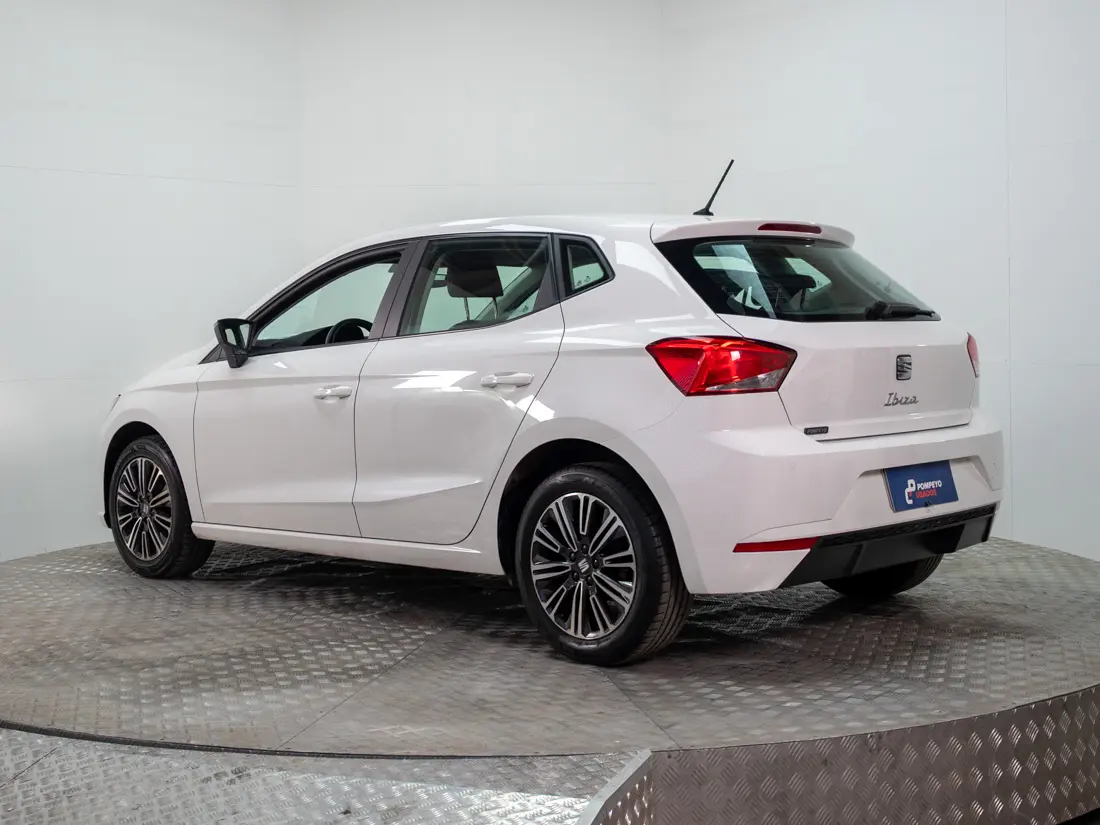 Seat Ibiza Ibiza 1.6 Style Mt año 2023