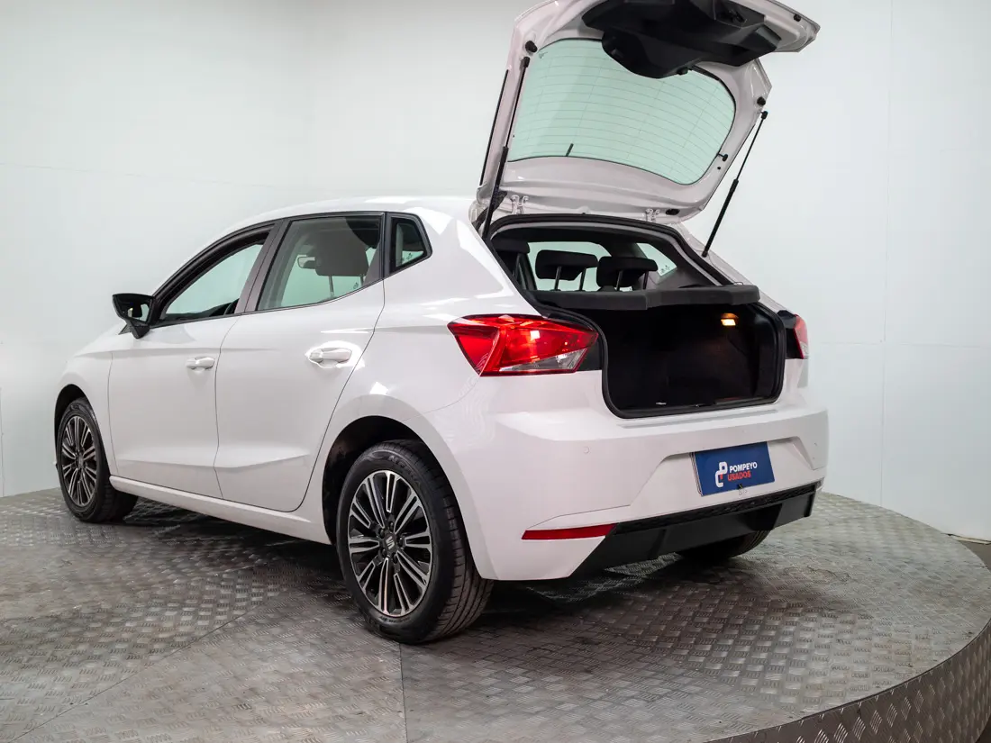 Seat Ibiza Ibiza 1.6 Style Mt año 2023