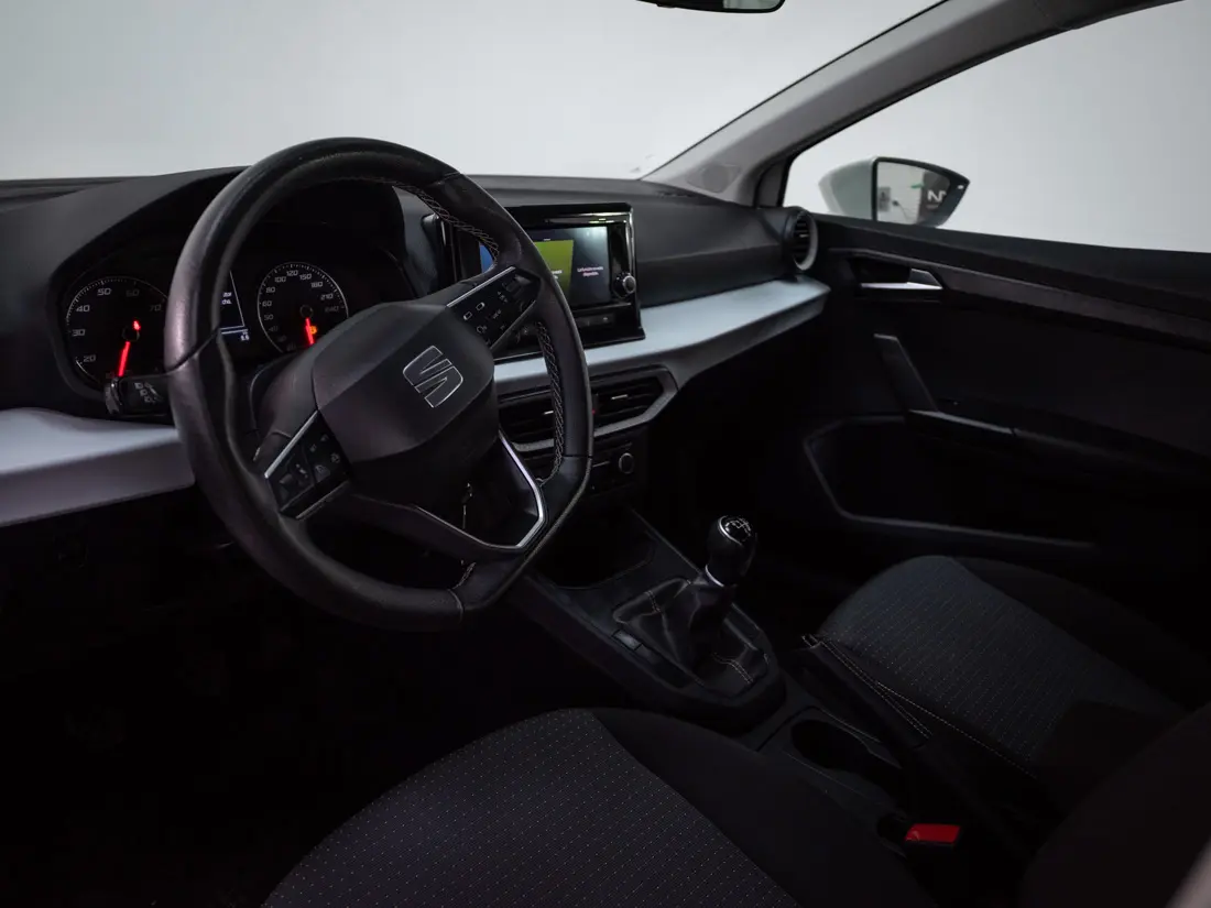 Seat Ibiza Ibiza 1.6 Style Mt año 2023