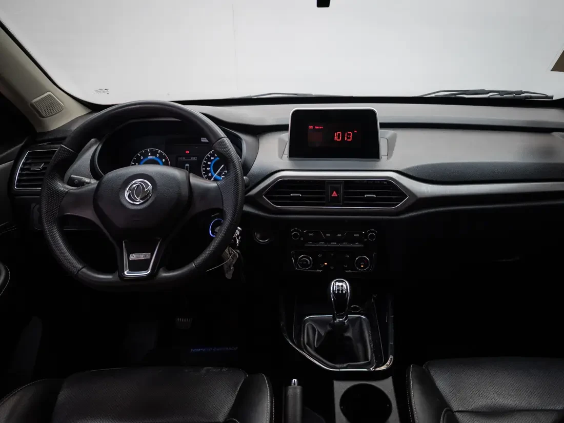 Dongfeng Suv 560 560 1.8 Comfort Mt año 2024
