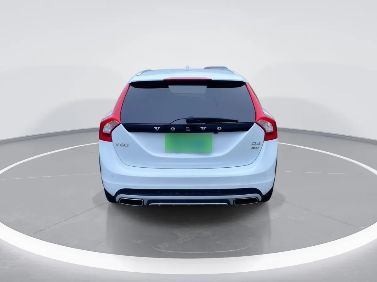 Volvo V60 2.5 D4 Diesel Cross Country Comfort Awd At 5p año 2019