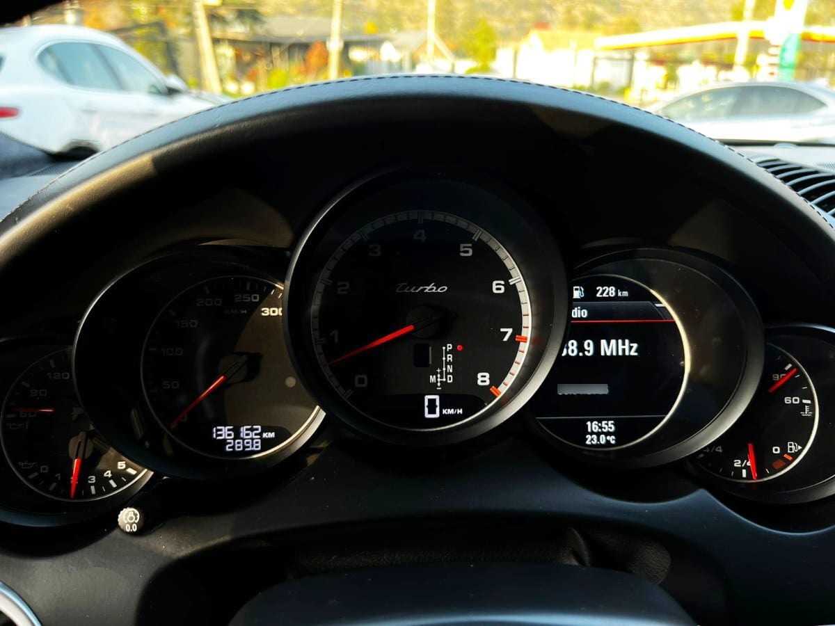 Porsche Cayenne Turbo 4.8 año 2013