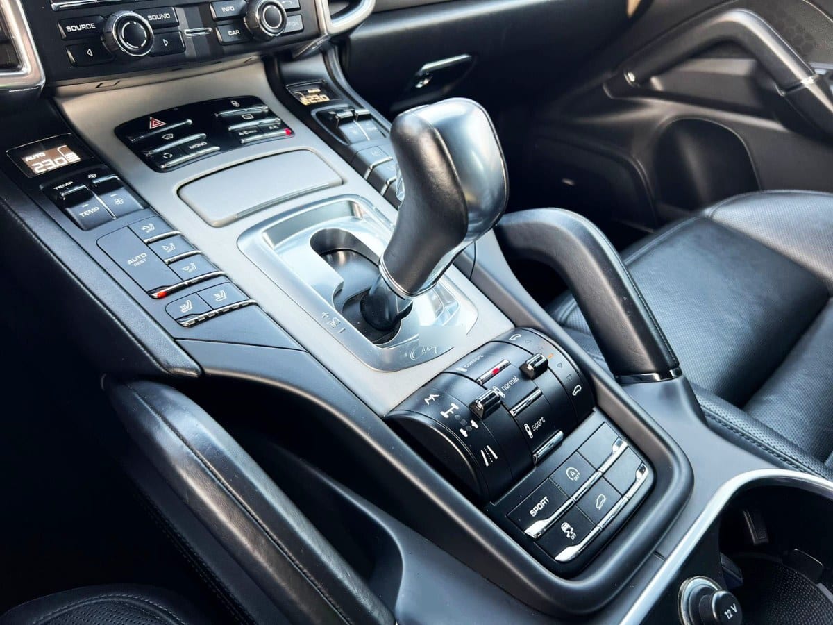 Porsche Cayenne Turbo 4.8 año 2013