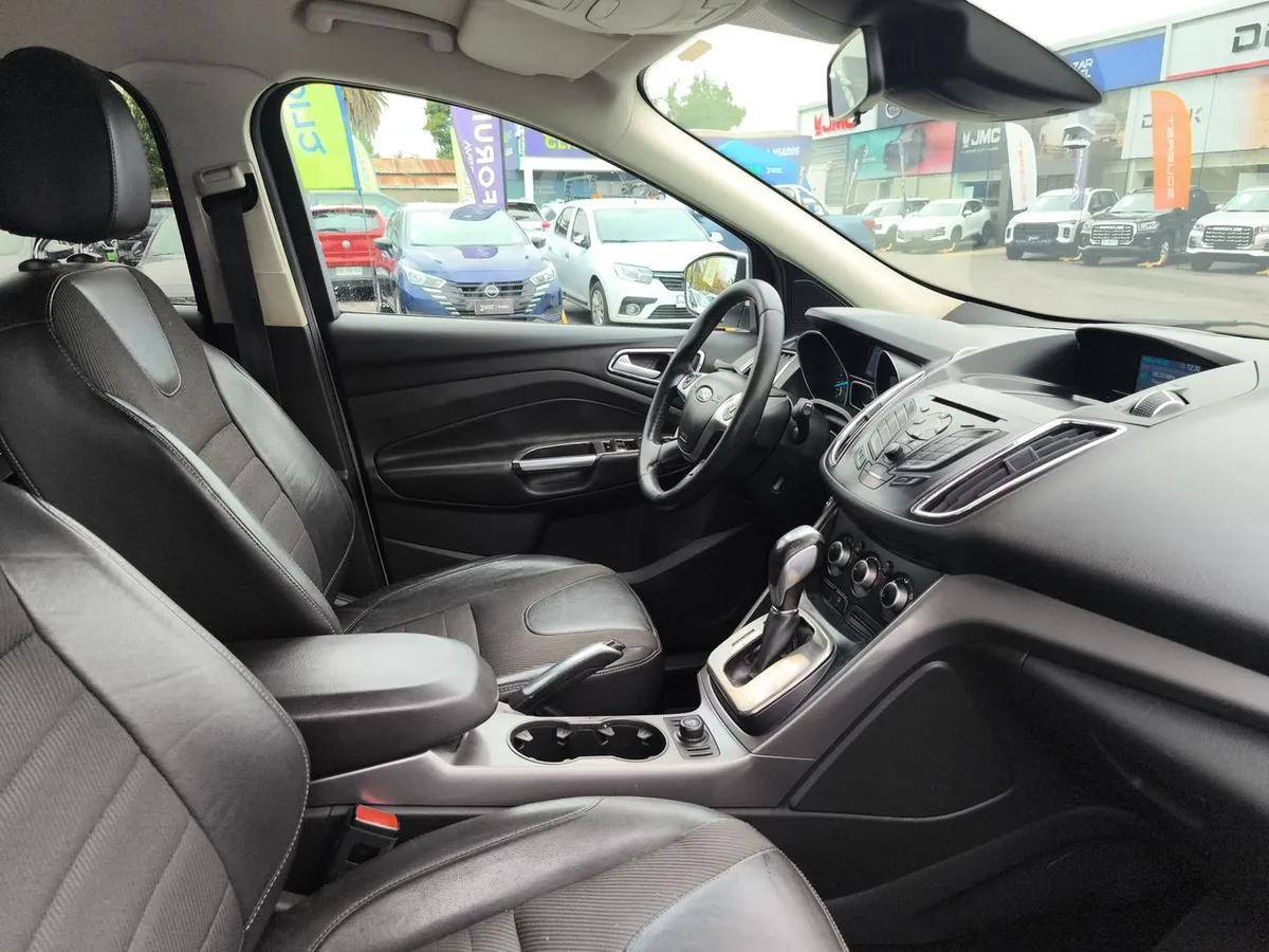 Ford Escape 2.5 S 4x2 At 5p año 2017