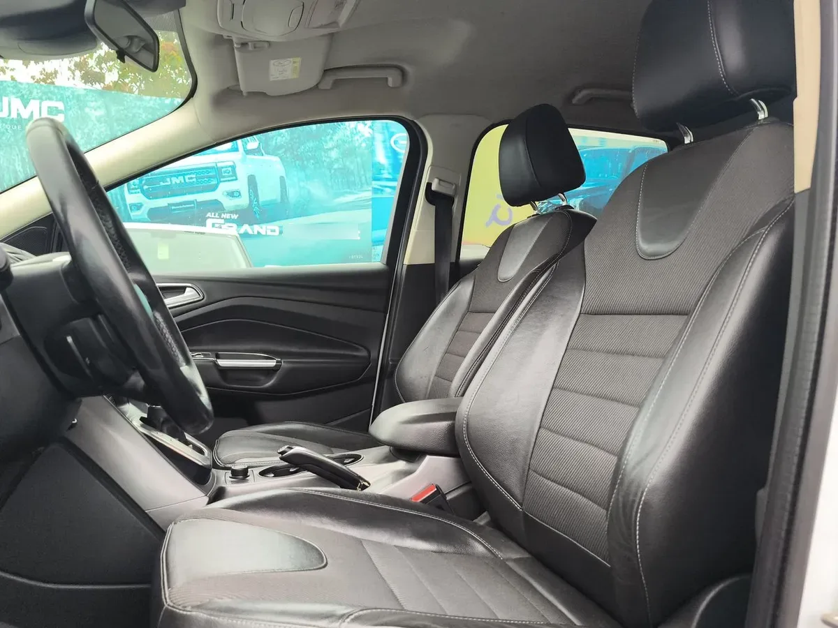 Ford Escape 2.5 S 4x2 At 5p año 2017