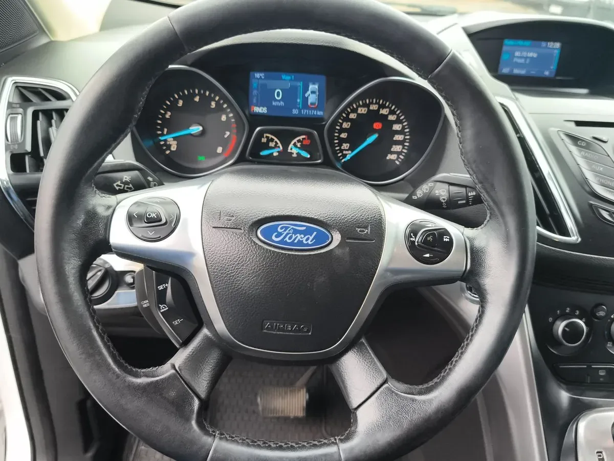 Ford Escape 2.5 S 4x2 At 5p año 2017