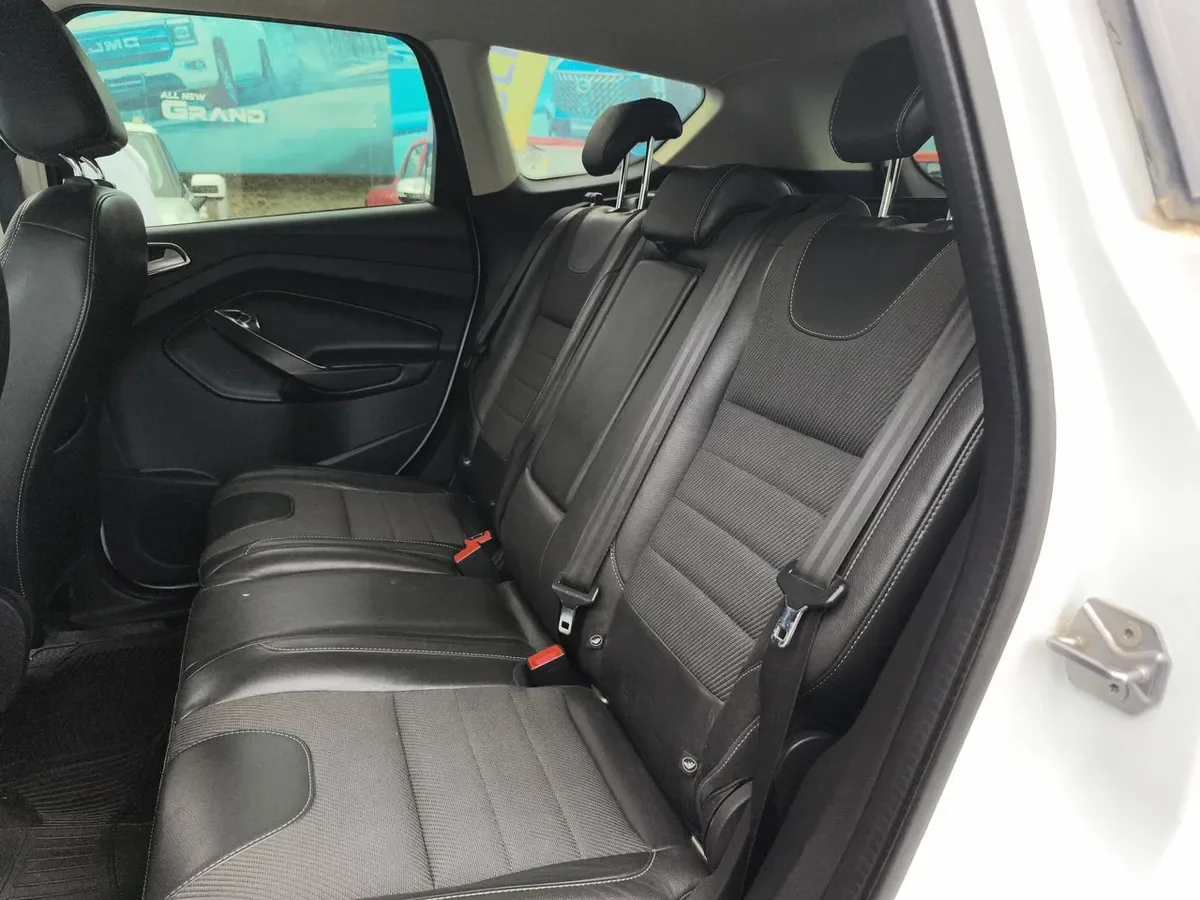 Ford Escape 2.5 S 4x2 At 5p año 2017