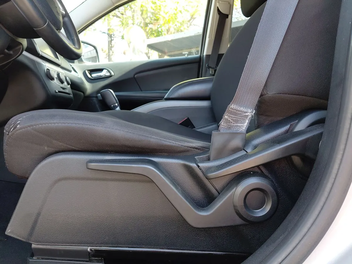 Dodge Journey 2.4 Se 4x2 At 5p año 2018