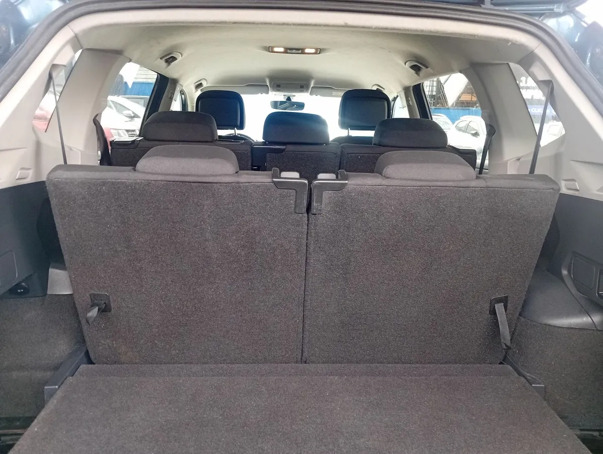 Volkswagen Tiguan 1.4 Tsi Comfortline 4x2 7a 150hp At 5p año 2018