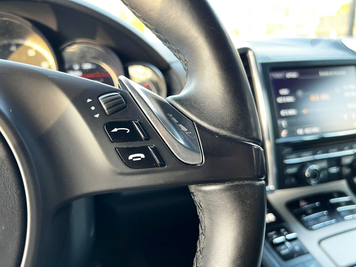 Porsche Cayenne Turbo 4.8 año 2013
