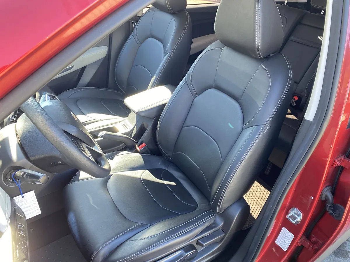 Chevrolet Captiva 1.5t Lt Fwd Cvt At 5p año 2021