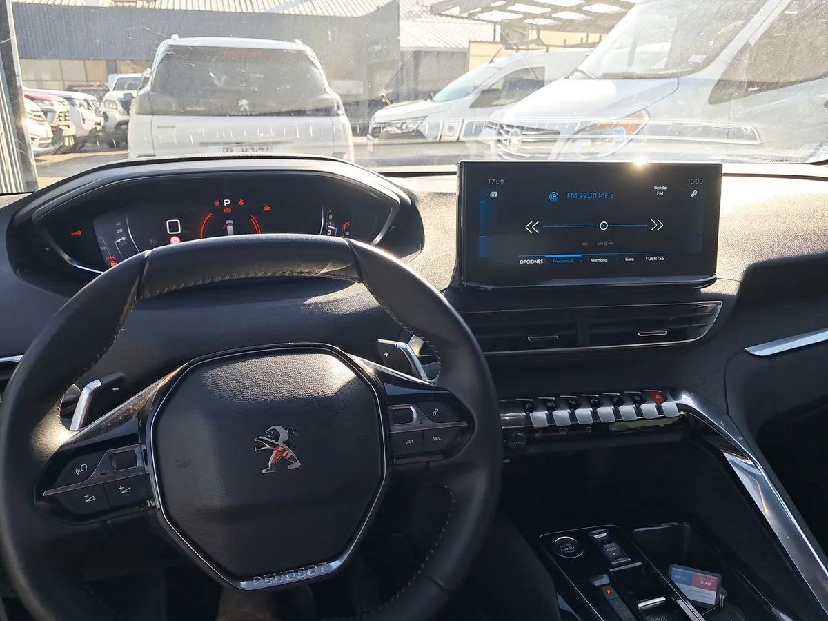 Peugeot 3008 1.6 Allure Pack Thp 165 4x2 Eat6 5p año 2024