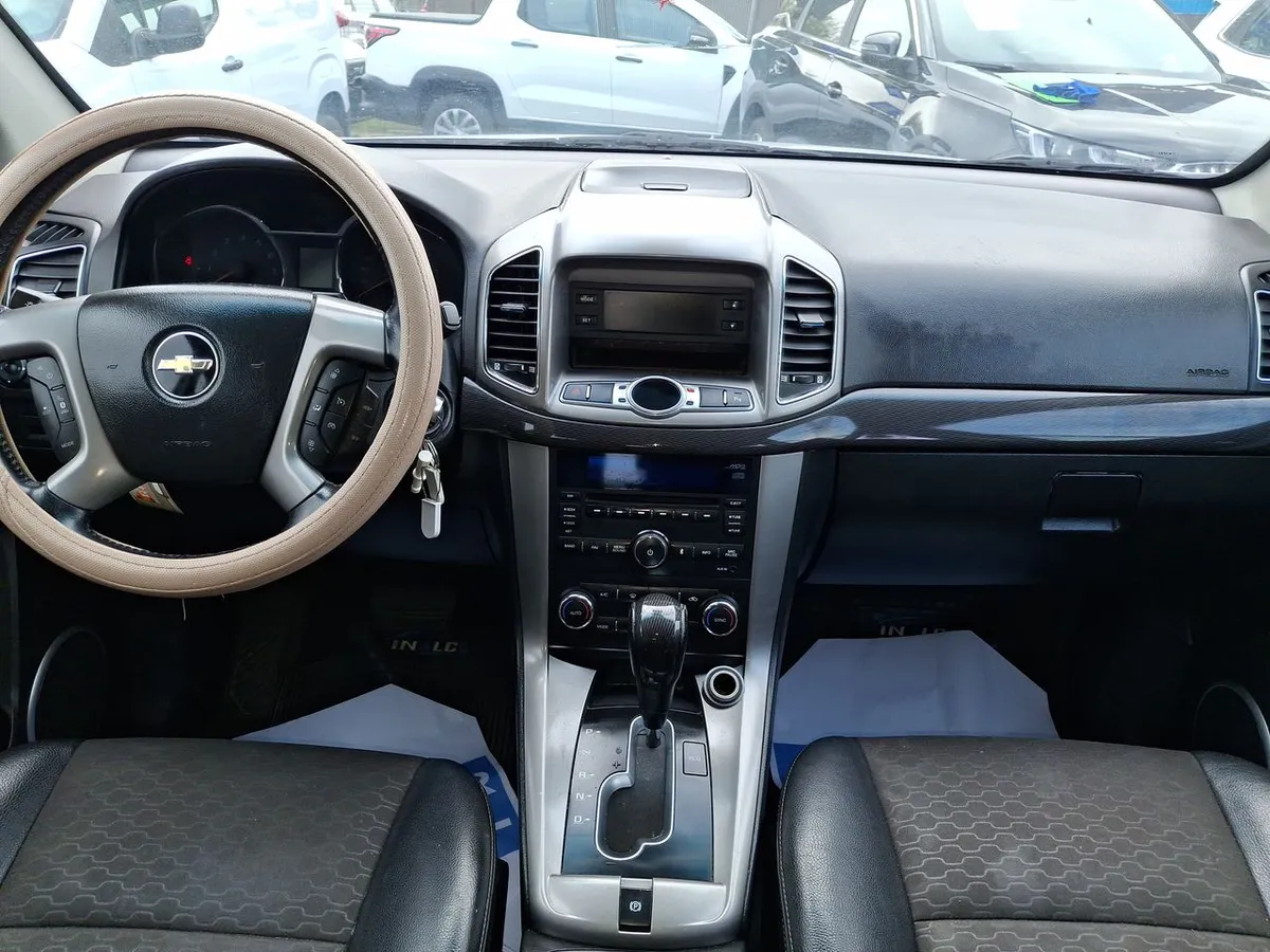 Chevrolet Captiva 2.4 Lt Fwd V Sa At6 5p año 2016
