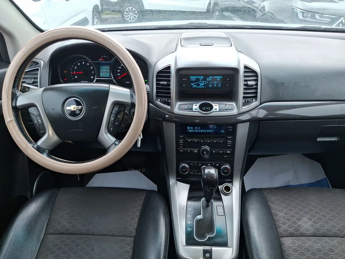 Chevrolet Captiva 2.4 Lt Fwd V Sa At6 5p año 2016