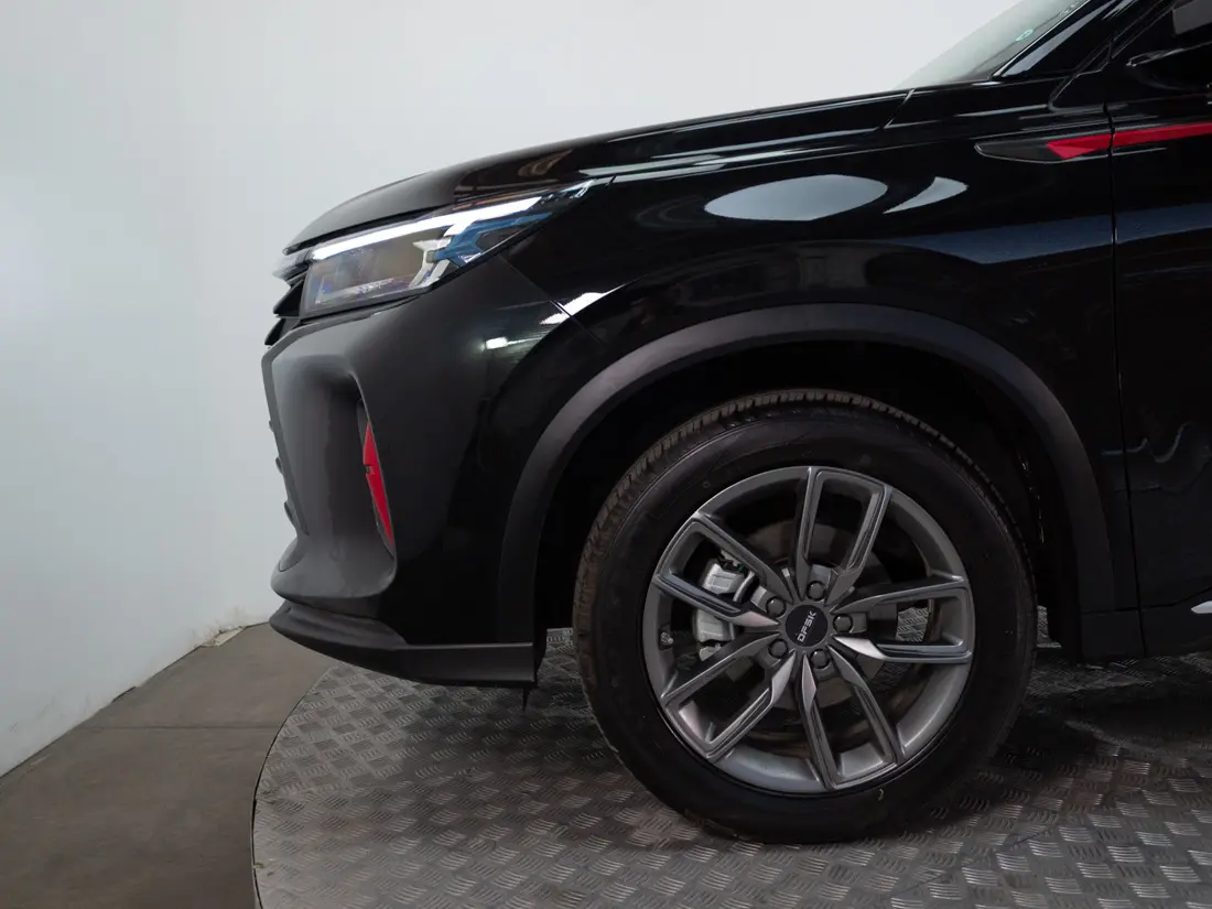 Dfsk Suv 600 600 Comfort 1.5t At + Lam año 2026