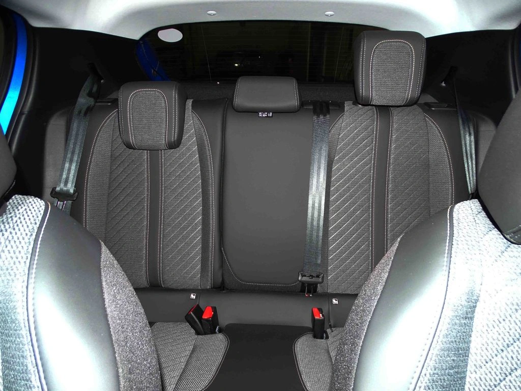 Peugeot 208 Allure año 2026
