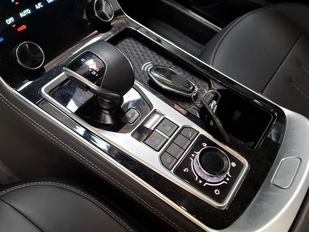 JETOUR X90 PLUS 2.0 4x2 Dct At 5p año 2024