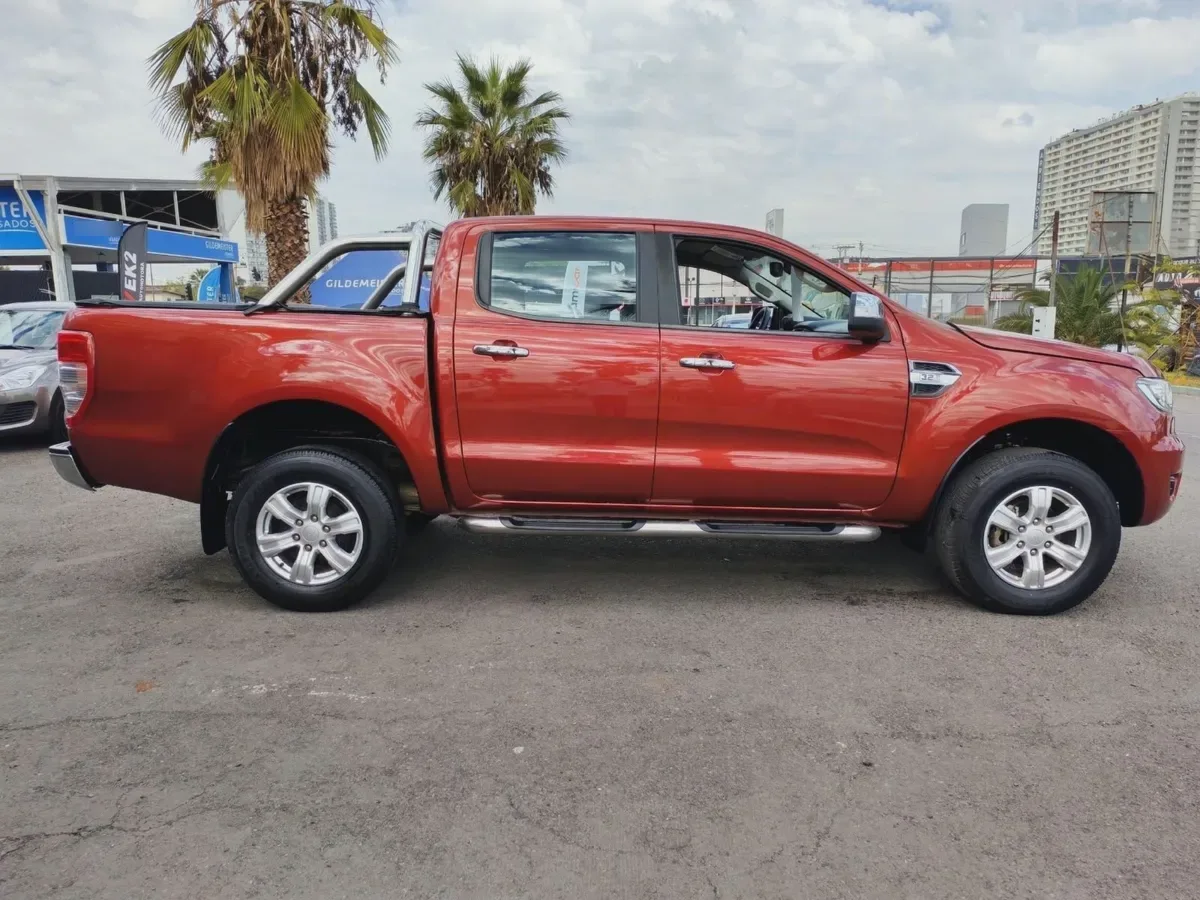 FORD RANGER 3.2 Xlt Mt 4x2 Diesel año 2020
