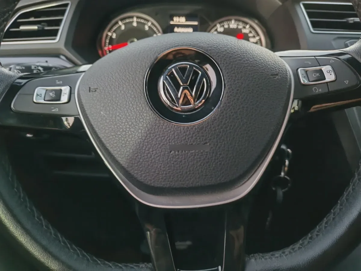 VOLKSWAGEN SAVEIRO 1.6 Cross Mt año 2024