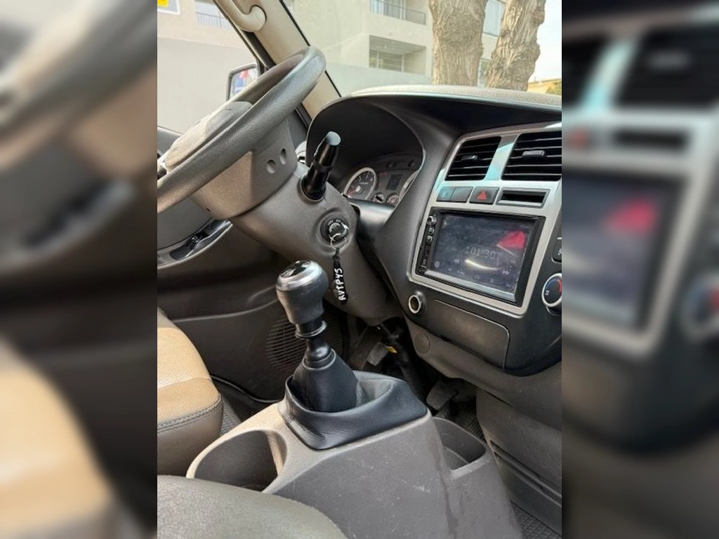 HYUNDAI PORTER 2.5 Crdi Diesel Gls 4x2 Chasis Ac 6mt 2p año 2022