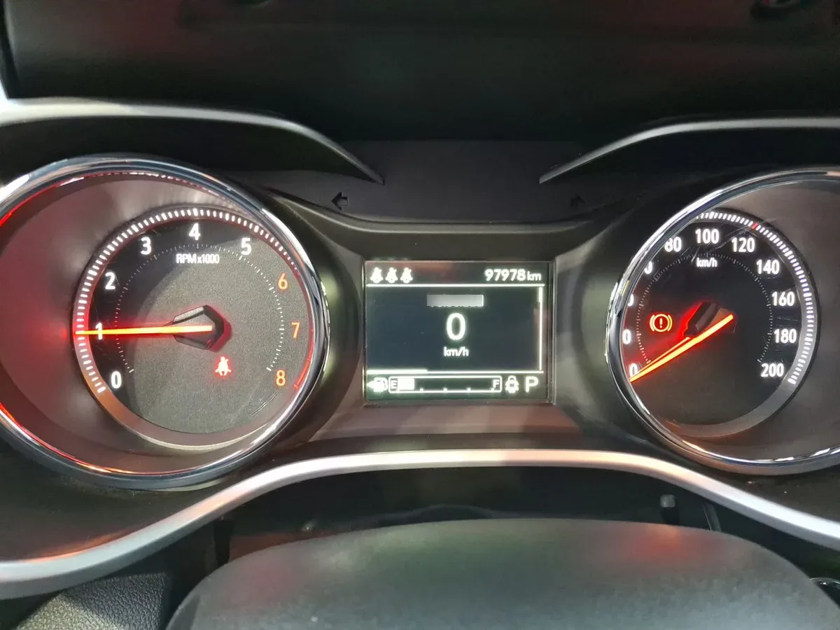 Chevrolet Tracker 1.2t Ltz Fwd At 5p año 2021