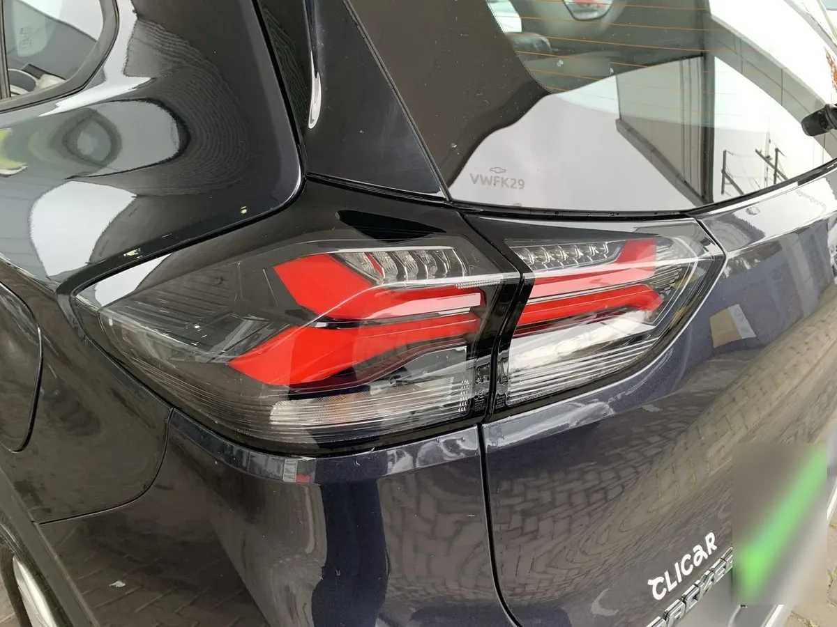 Chevrolet Tracker 1.2t Ltz R 4x2 At 5p año 2026