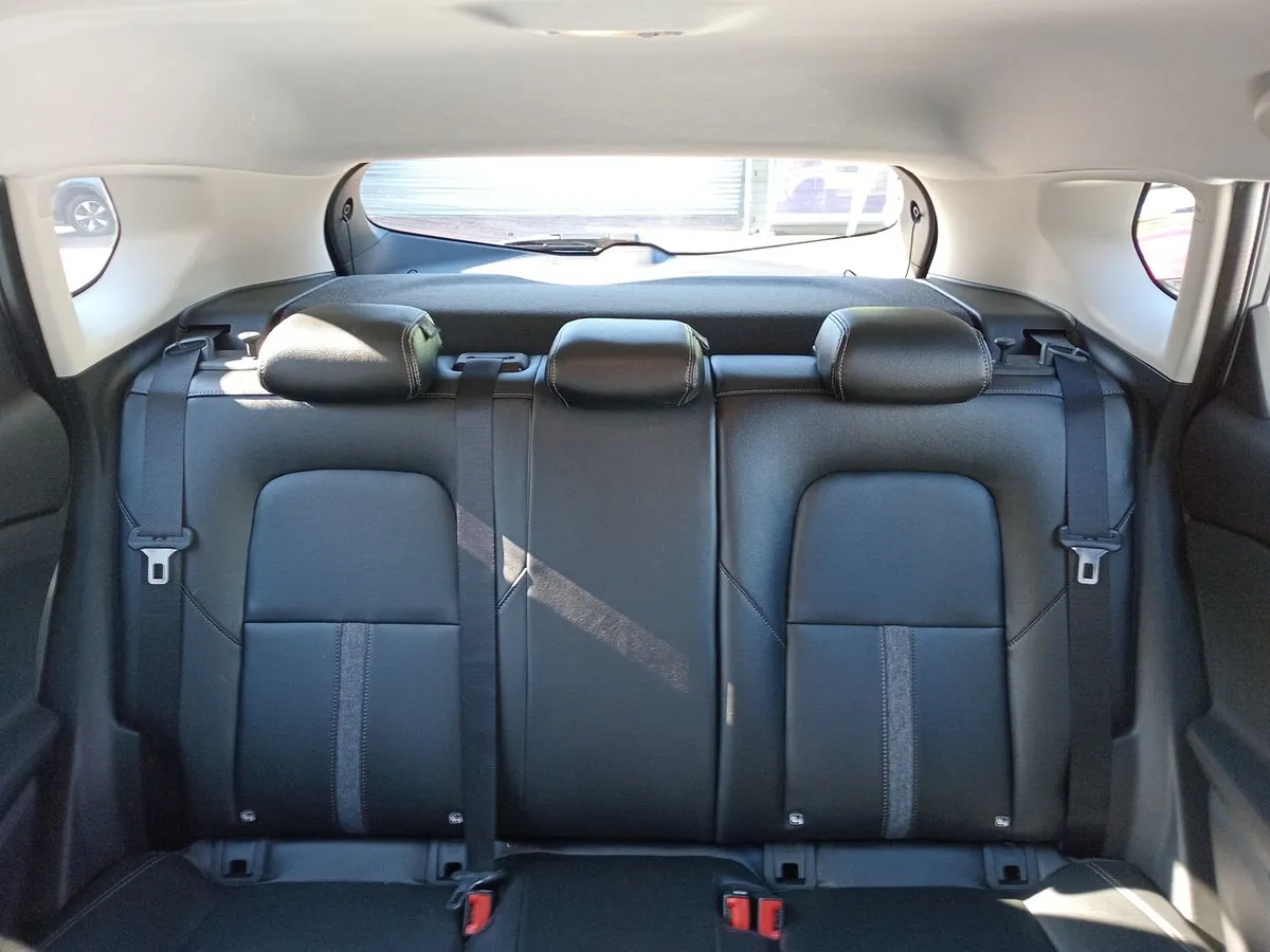 Chevrolet Tracker 1.2t Ltz R 4x2 At 5p año 2026