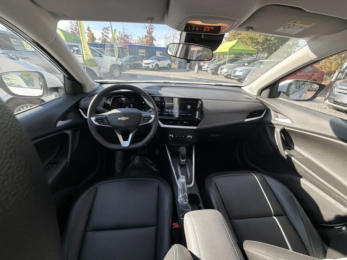Chevrolet Tracker 1.2t Ltz R 4x2 At 5p año 2026