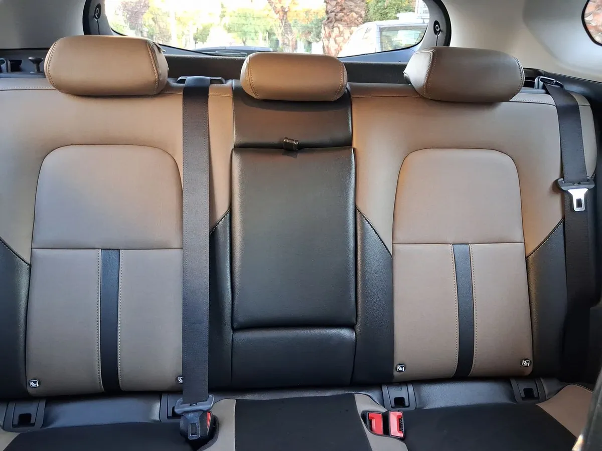 Chevrolet Tracker 1.2t Premier R 4x2 At 5p año 2026