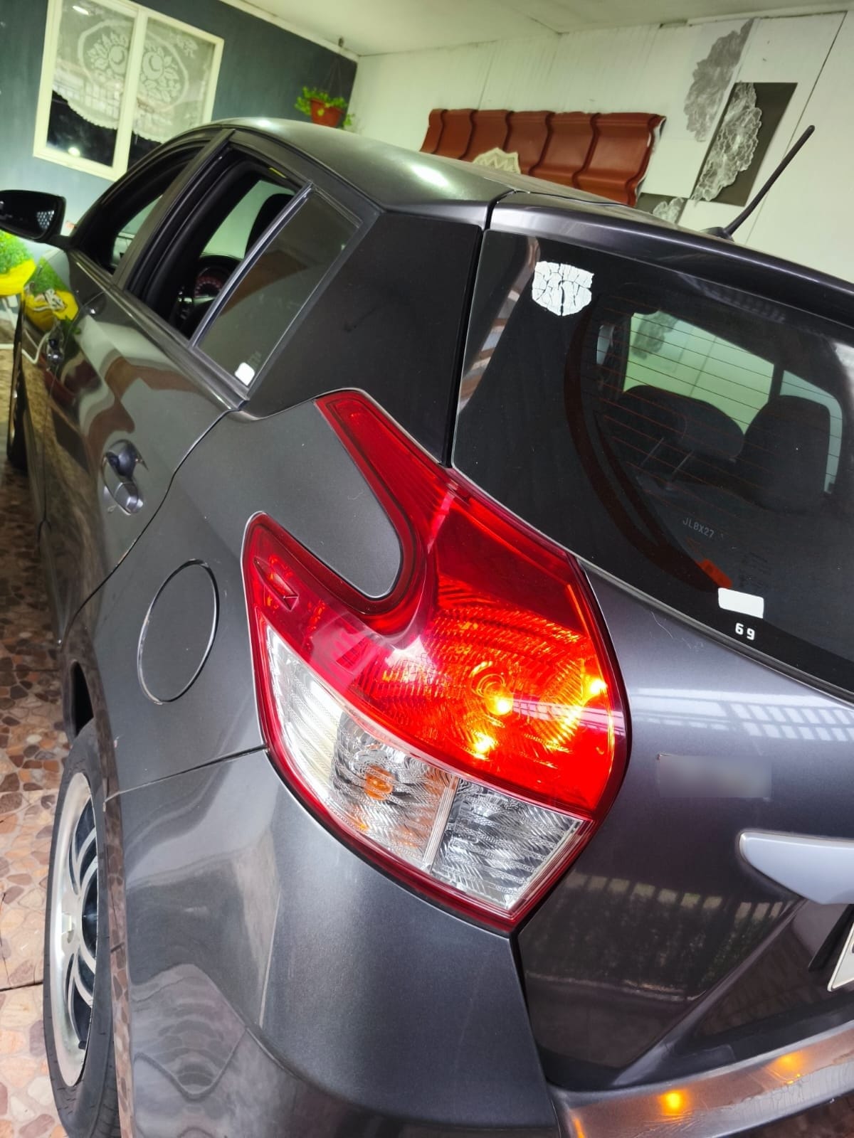 TOYOTA YARIS 1.5 Sedan Xli Mt año 2017