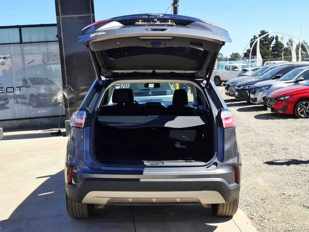 Ford Edge Sel año 2022