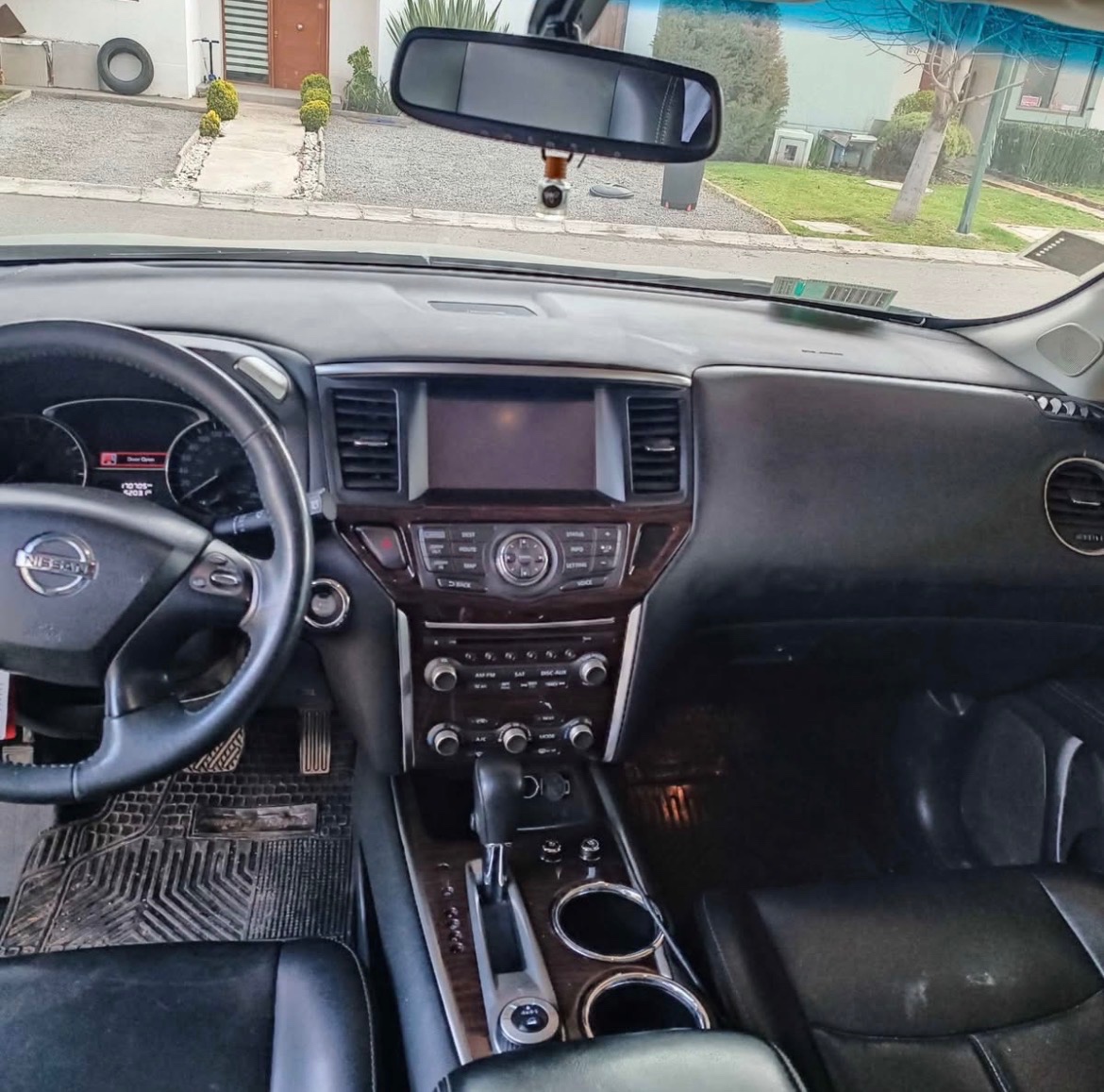 NISSAN PATHFINDER 3.5 Exclusive Cvt At 4x4 año 2016