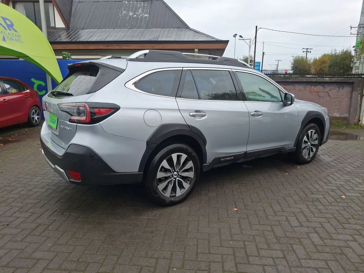 Subaru Outback 2.5i Touring Awd Cvt At 5p año 2025