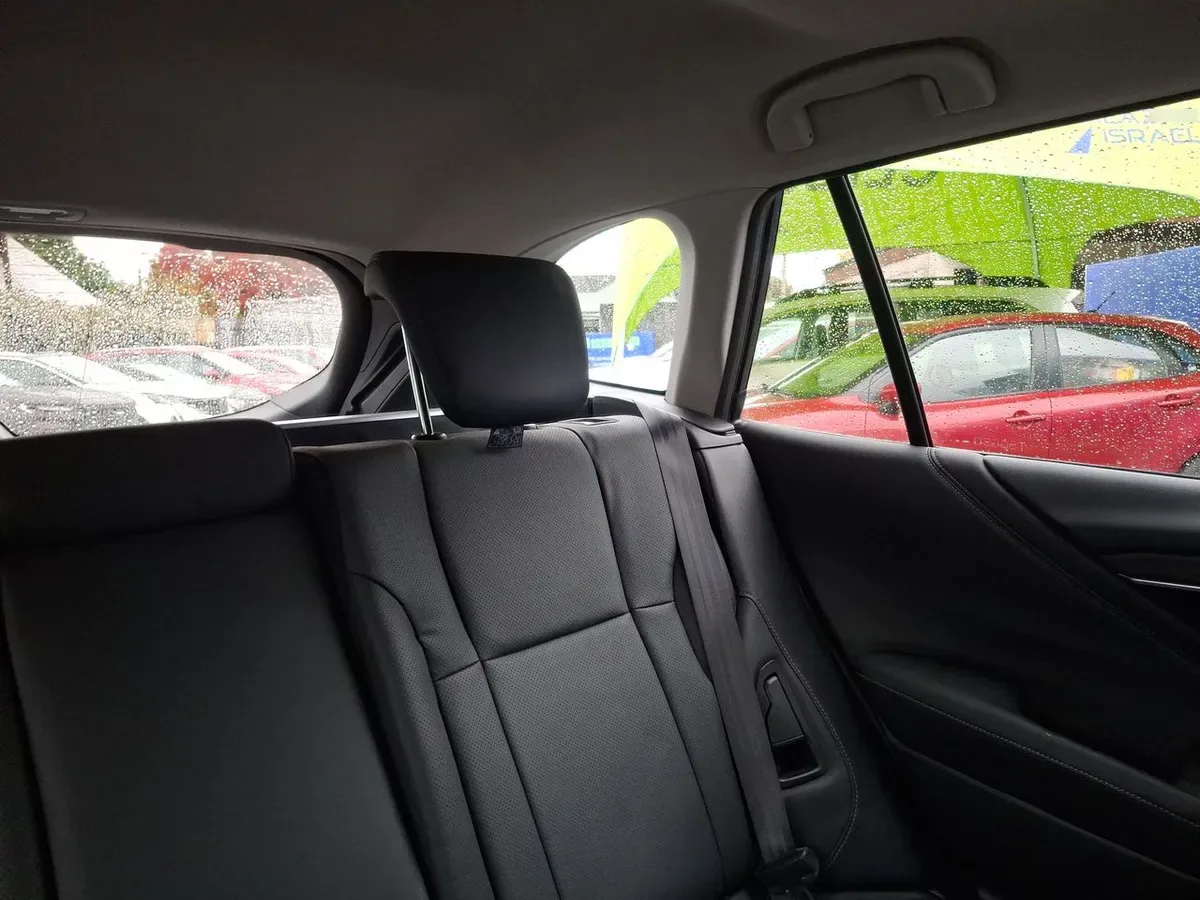 Subaru Outback 2.5i Touring Awd Cvt At 5p año 2025