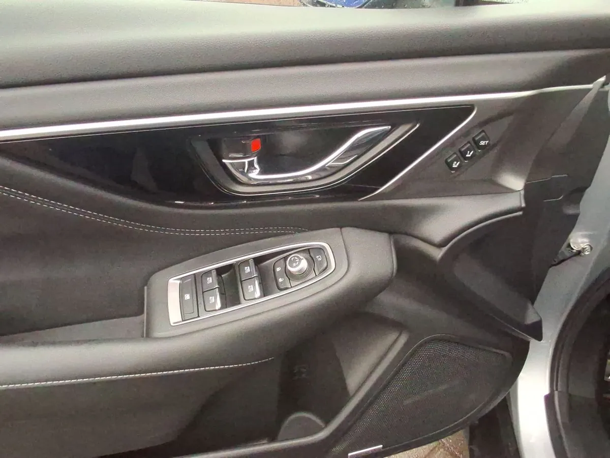 Subaru Outback 2.5i Touring Awd Cvt At 5p año 2025