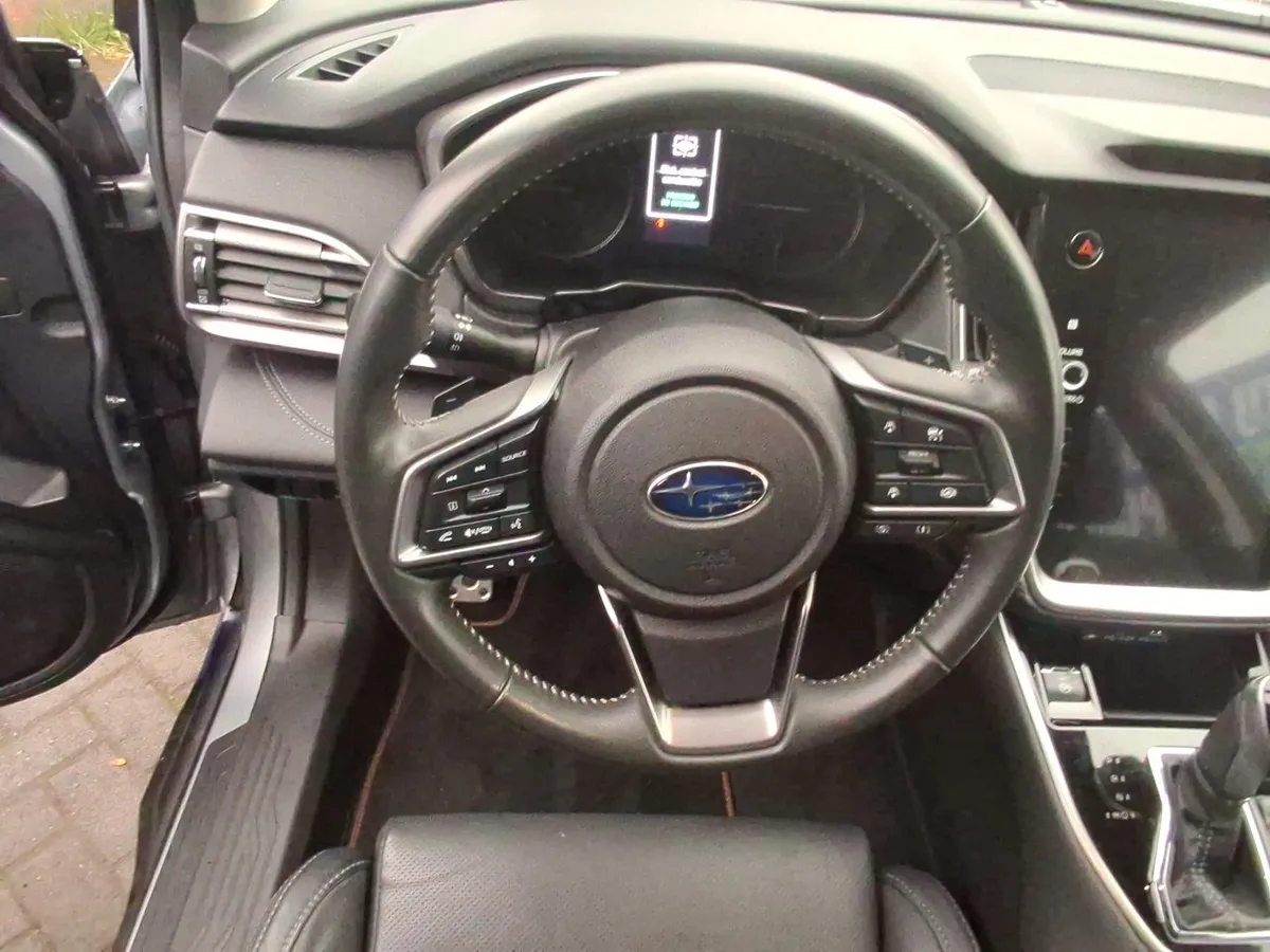 Subaru Outback 2.5i Touring Awd Cvt At 5p año 2025