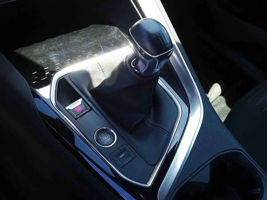 Peugeot 3008 Active Pack año 2024