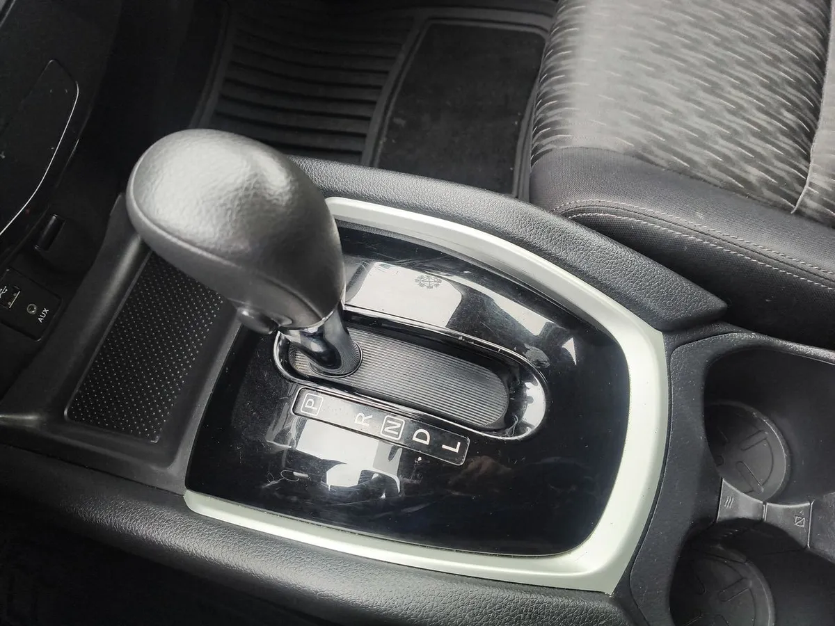 Nissan X-Trail 2.5 Drive 4x2 Cvt 2f At 5p año 2019