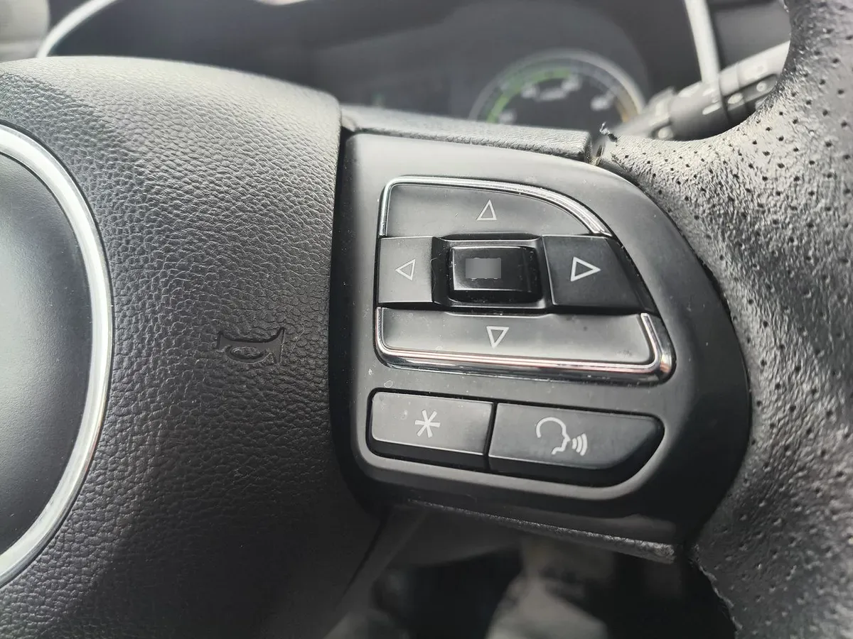 MG Mg Zs Ev Dlx 4x2 At 5p año 2022