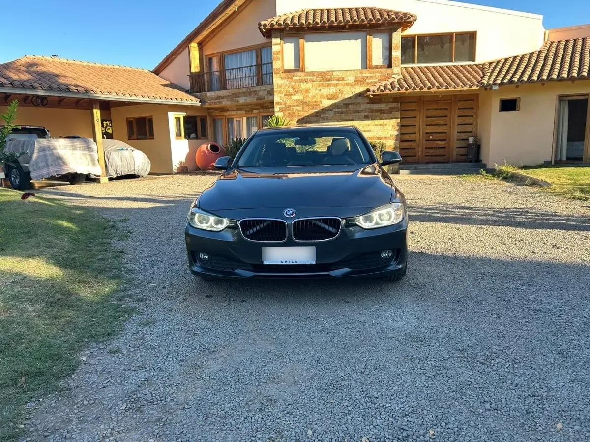 BMW 316 1.6 I At año 2014