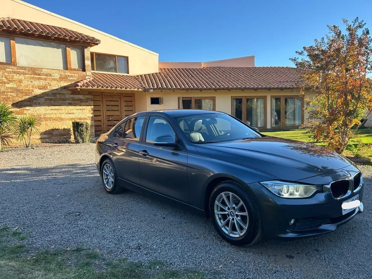 BMW 316 1.6 I At año 2014