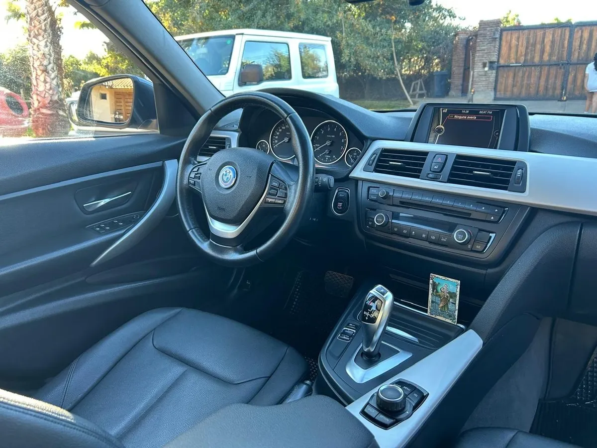 BMW 316 1.6 I At año 2014