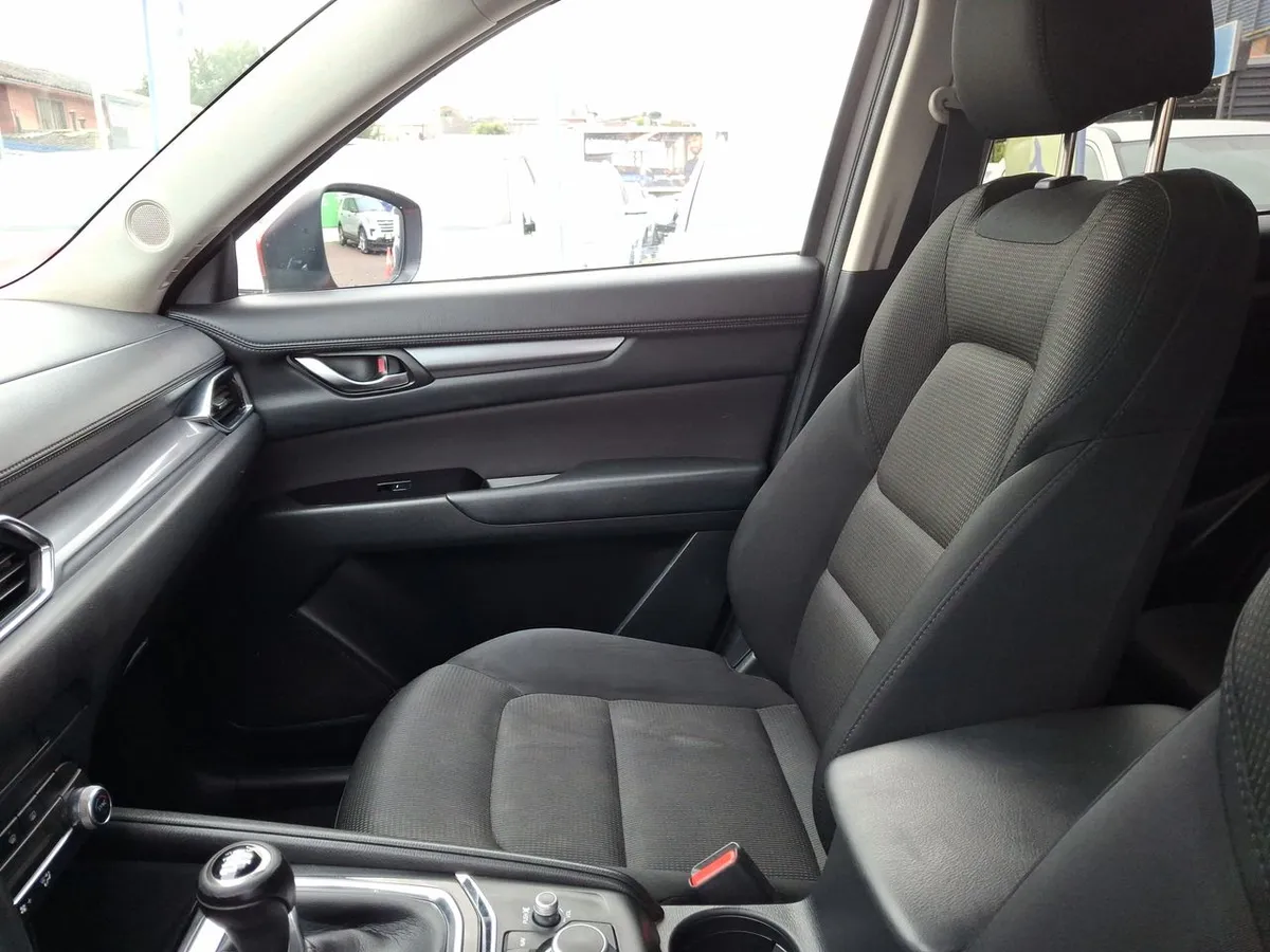Mazda Cx-5 2.0 R 4x2 6mt 5p año 2021